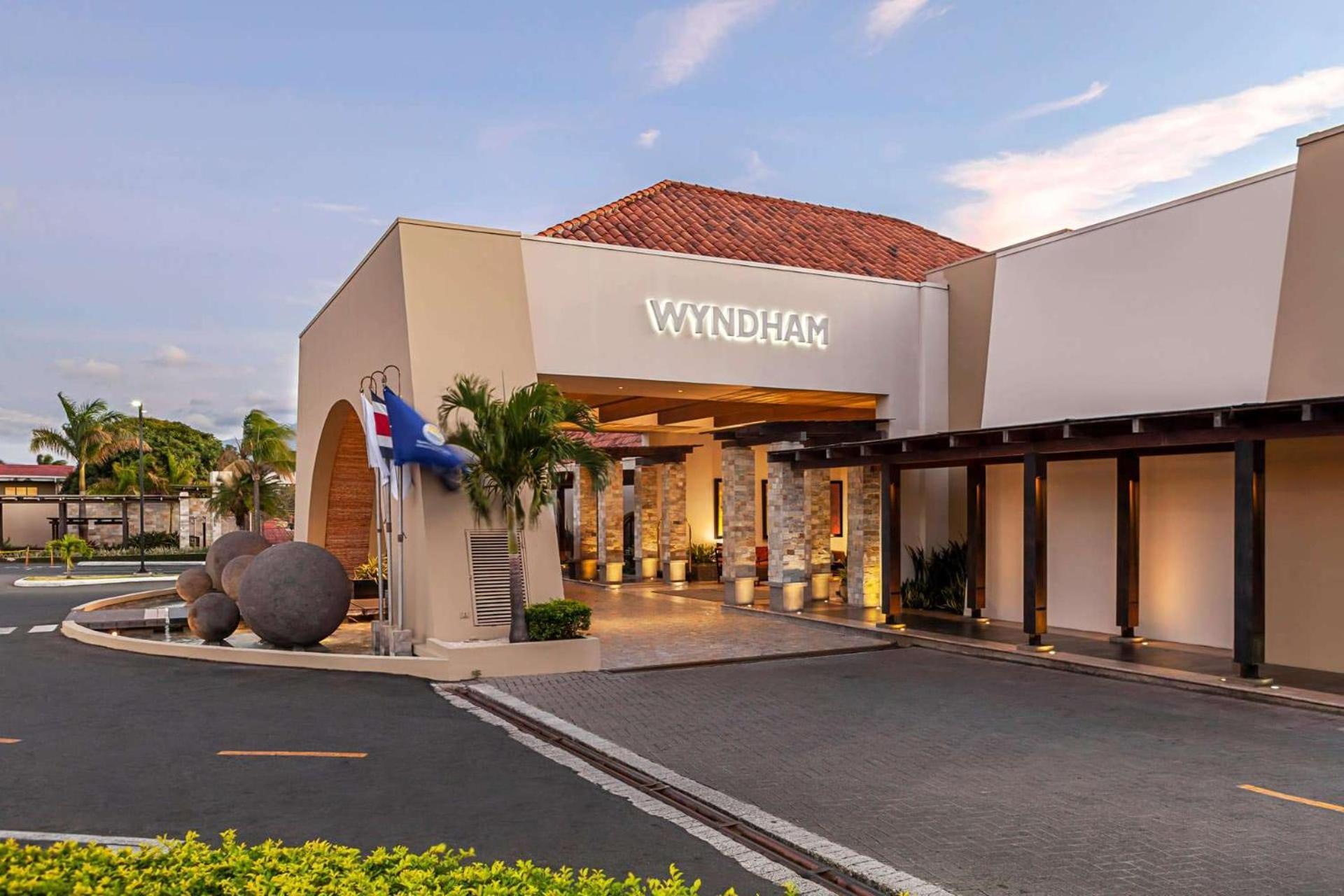 Wyndham San Jose Herradura Dış mekan fotoğraf Windham Center